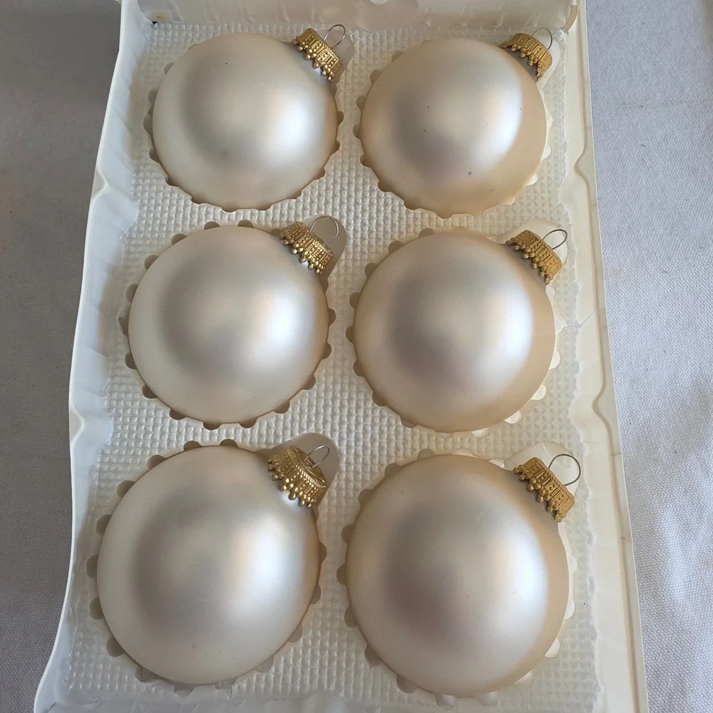 Christmas by Krebs Designer Glass Ornaments Set of 6 Iridescent Pearl Champagne